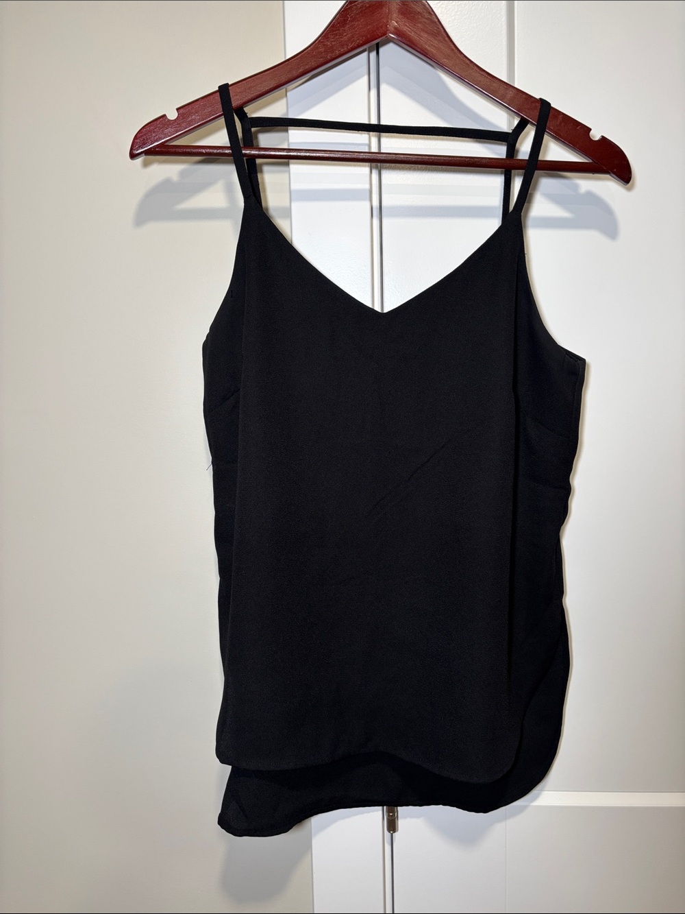 Vero Moda Black V-Neck Spaghetti-Strap Low Back Camisole Size Small